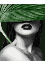 Femininity in harmony with nature