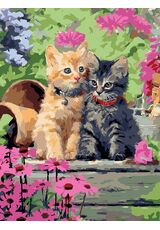 Kittens in a Sweet Embrace 30x40 cm