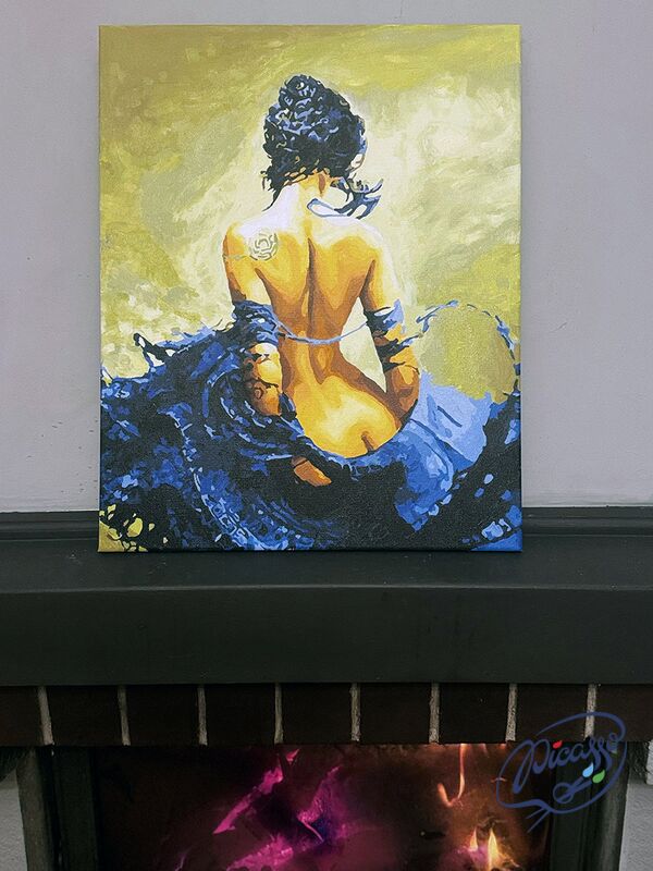 Naked sapphire