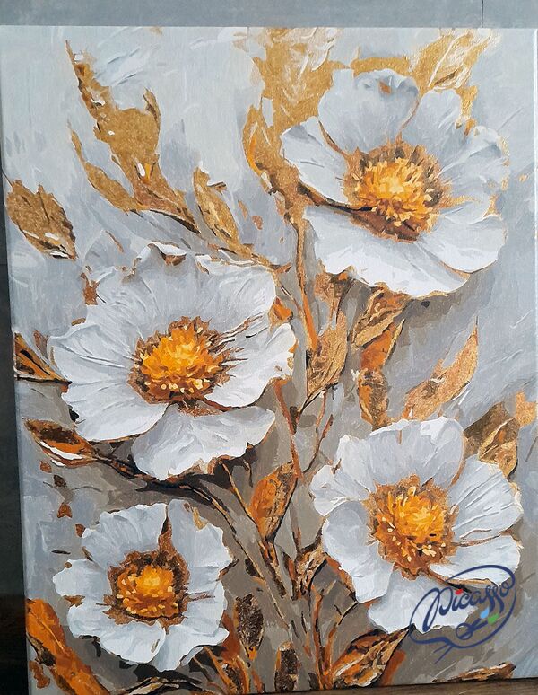 Shining Petals 40x50 cm