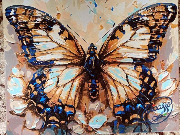Dance of Wings 40x50 cm